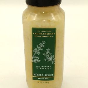 Bath & Body Works Aromatherapy Eucalyptus  Plus Spearmint Stress Relief Bath Soa